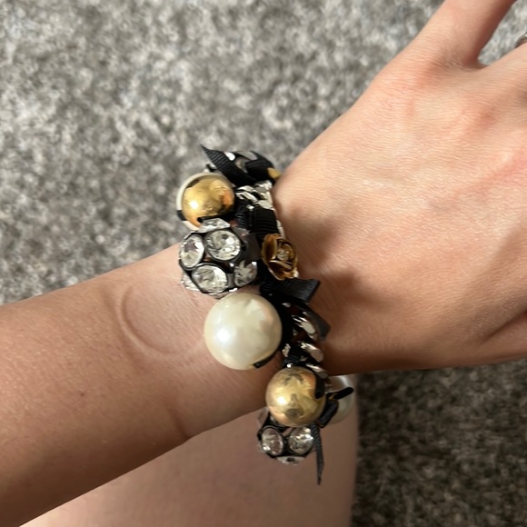 ⭐️✨GORGEOUS BETSY JOHNSON BRACELET✨ - Picture 3 of 5